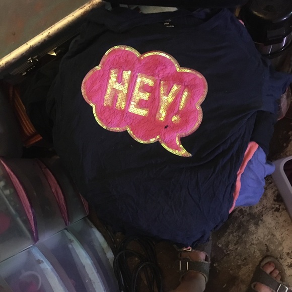 Clothes - Picture 11 of 12